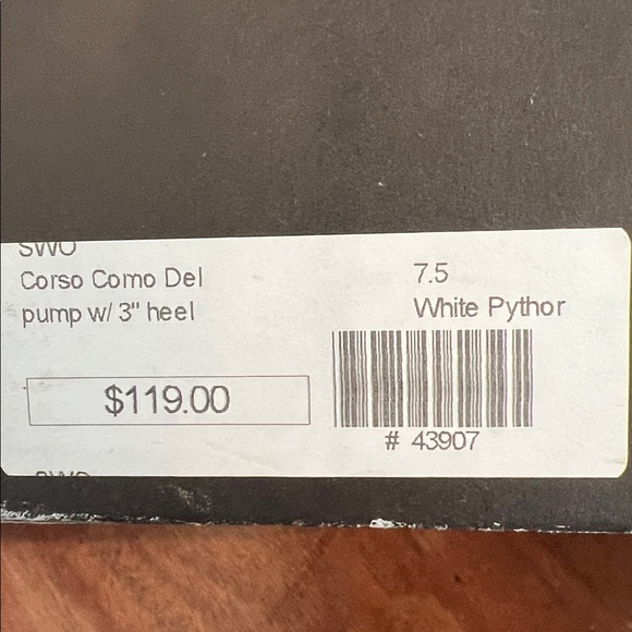 Corso Como Del Pump White Python 7.5 - Picture 11 of 17